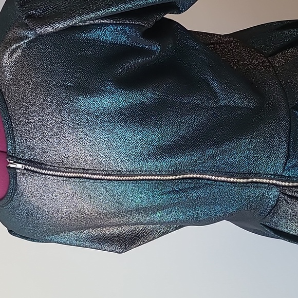 Sparkly Elegant LLR Amelia - Picture 4 of 7